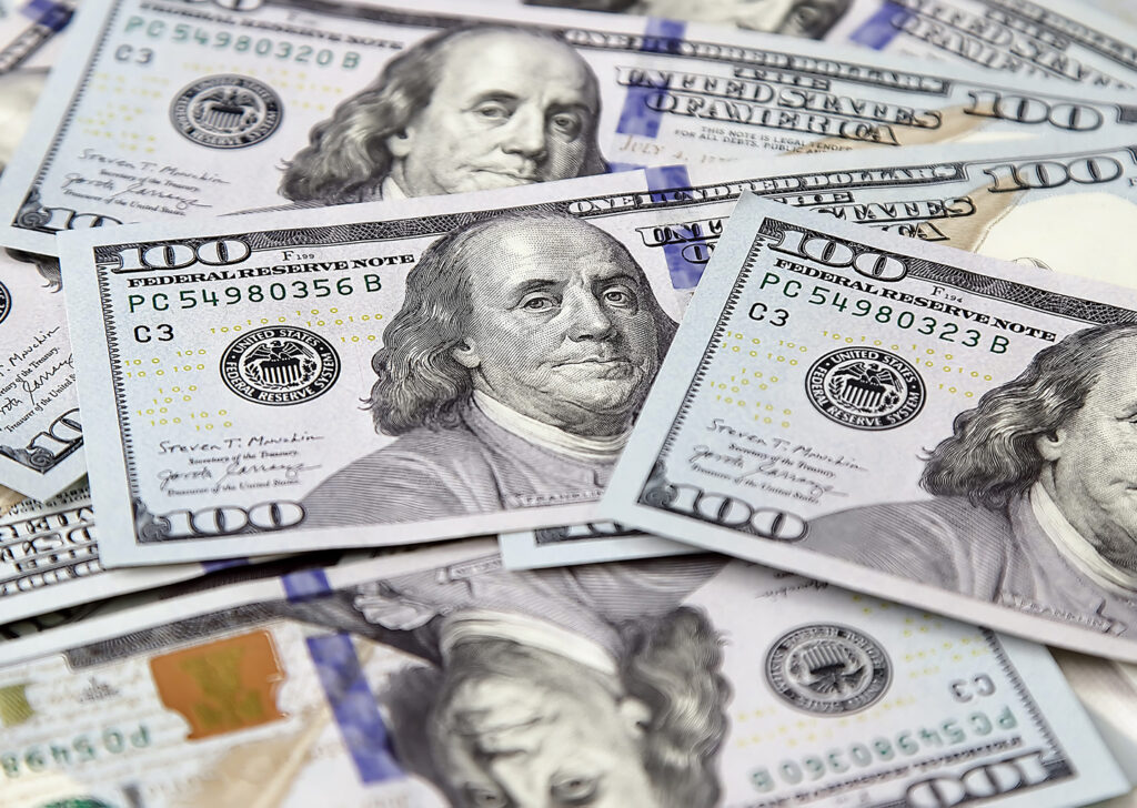Image of $100 bills